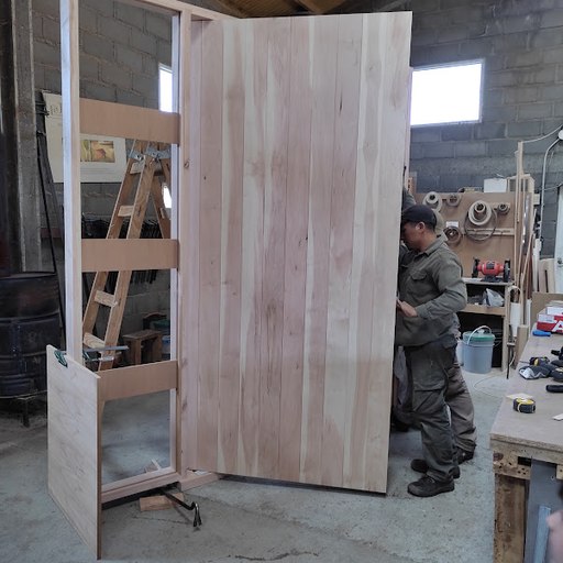 Puerta Principal Maciza